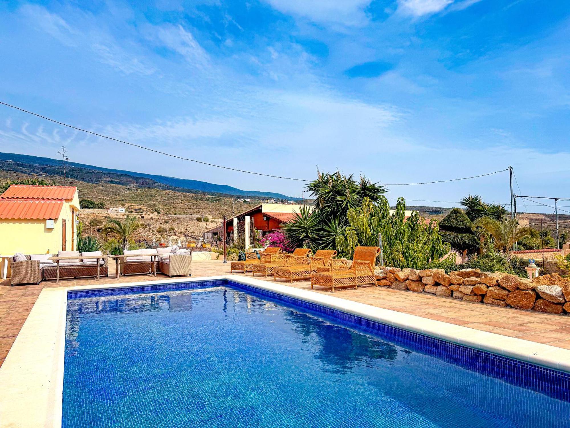 Villa Exquisite Rural House With Garden, Pool And Sea Views Arico Viejo Exterior foto