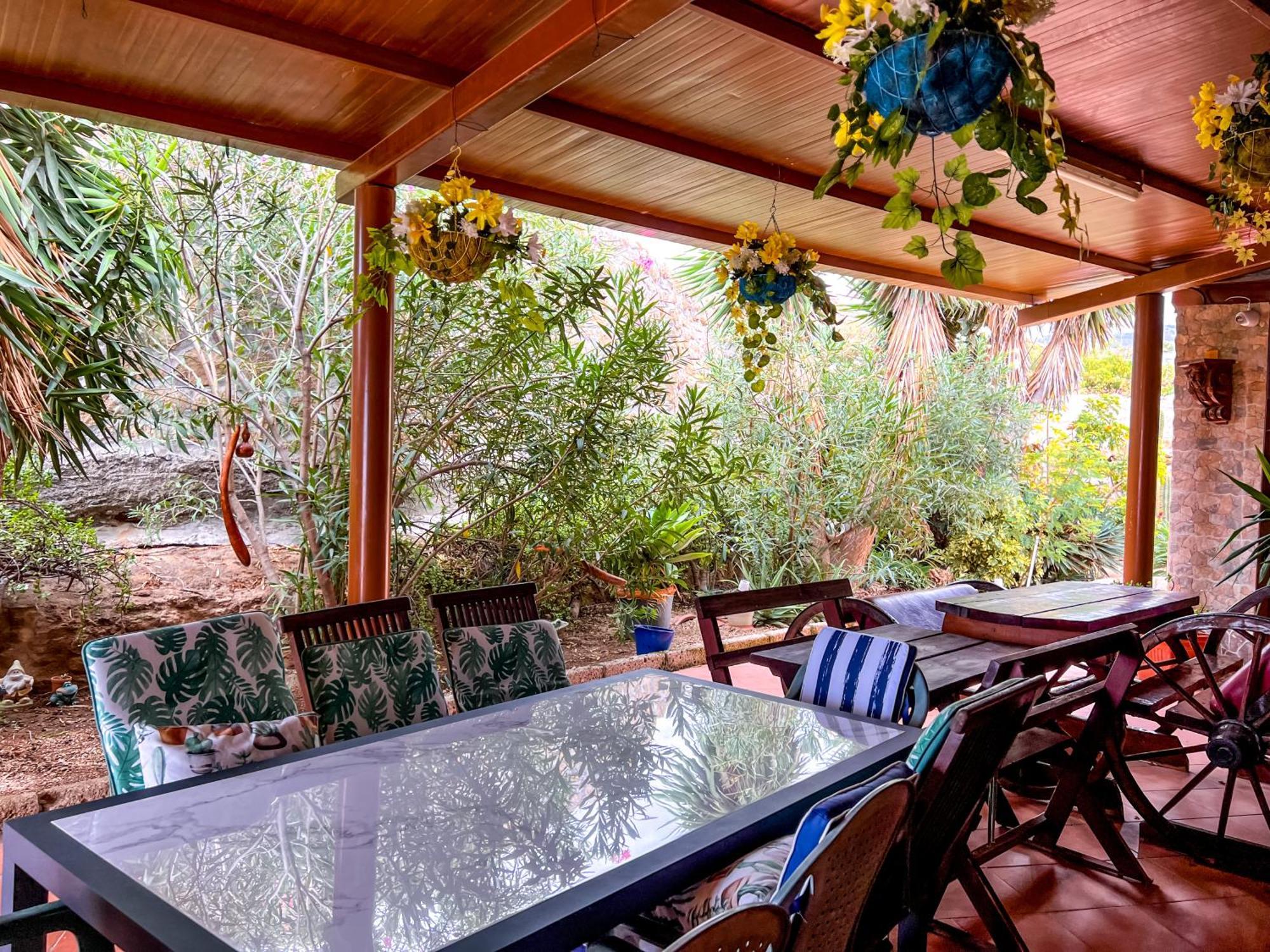 Villa Exquisite Rural House With Garden, Pool And Sea Views Arico Viejo Exterior foto
